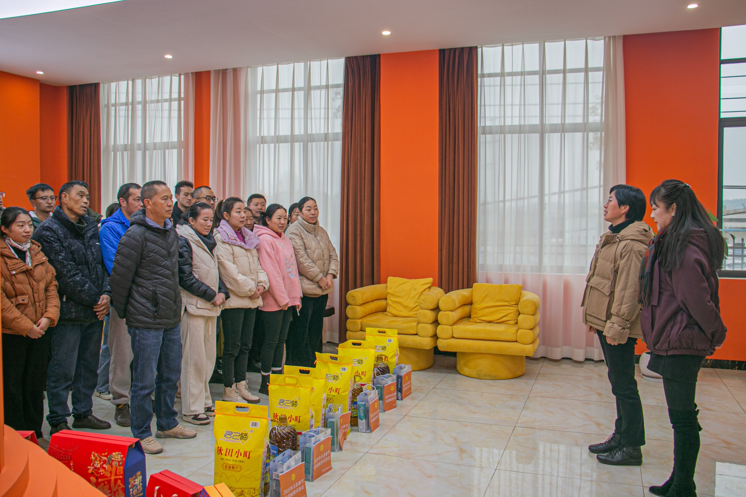 undefined 云南鴻一食品有限公司官網丨傳統糕點丨云南特產丨云腿月餅丨火腿月餅丨鮮花餅丨沾益小粑粑丨